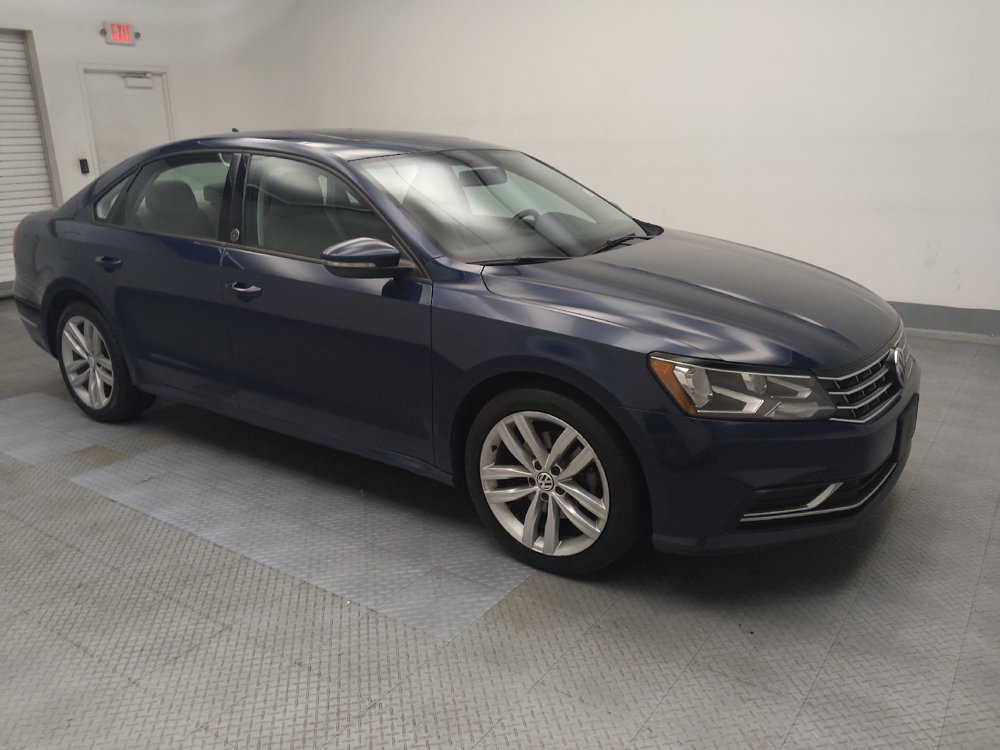Used 2019 Volkswagen Passat 2.0T Wolfsburg w/ Wheels & Sunroof Package FWD image 11