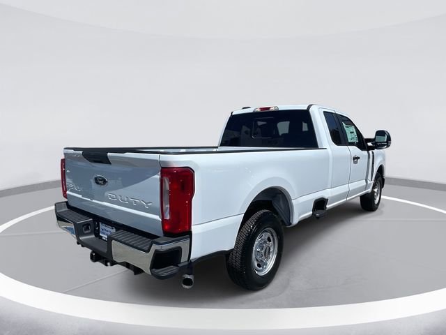 New 2026 Ford F250 XL w/ XL Chrome Package image 4