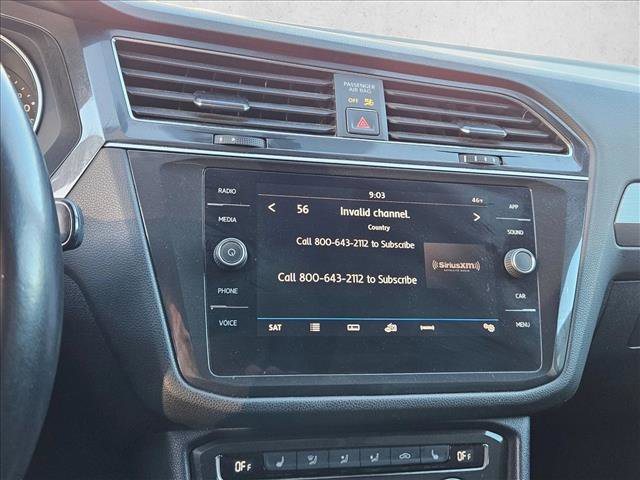 Used 2018 Volkswagen Tiguan SE image 16