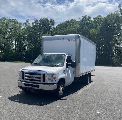 Used 2019 Ford E-350 and Econoline 350 Super Duty w/ Power Windows & Locks Group RWD image 2