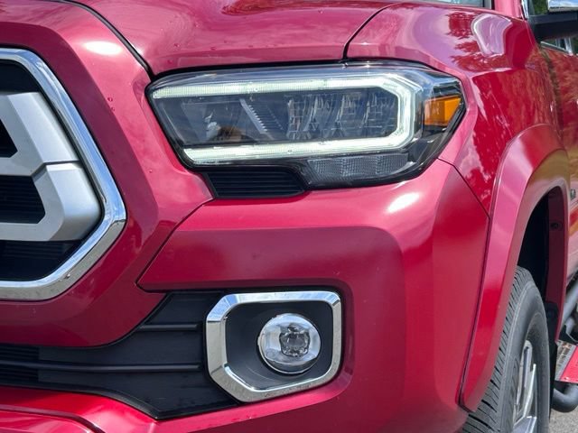 Used 2023 Toyota Tacoma Limited AWD/4WD image 9