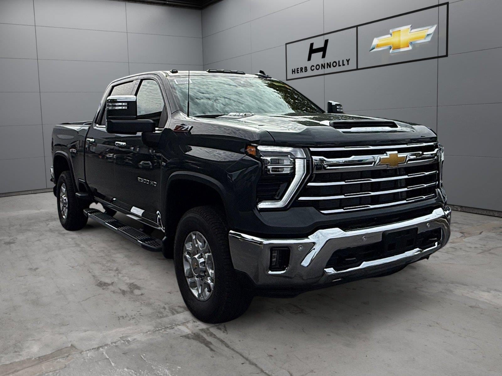 New 2026 Chevrolet Silverado 2500 LTZ w/ LTZ Convenience Package AWD/4WD image 7