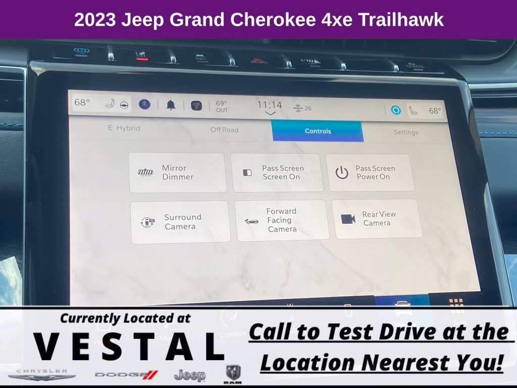 New 2023 Jeep Grand Cherokee Trailhawk w/ Advanced Protech Group II AWD/4WD image 29