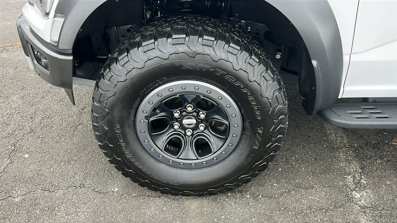 Used 2023 Ford F150 Raptor w/ Blue Interior Package image 8