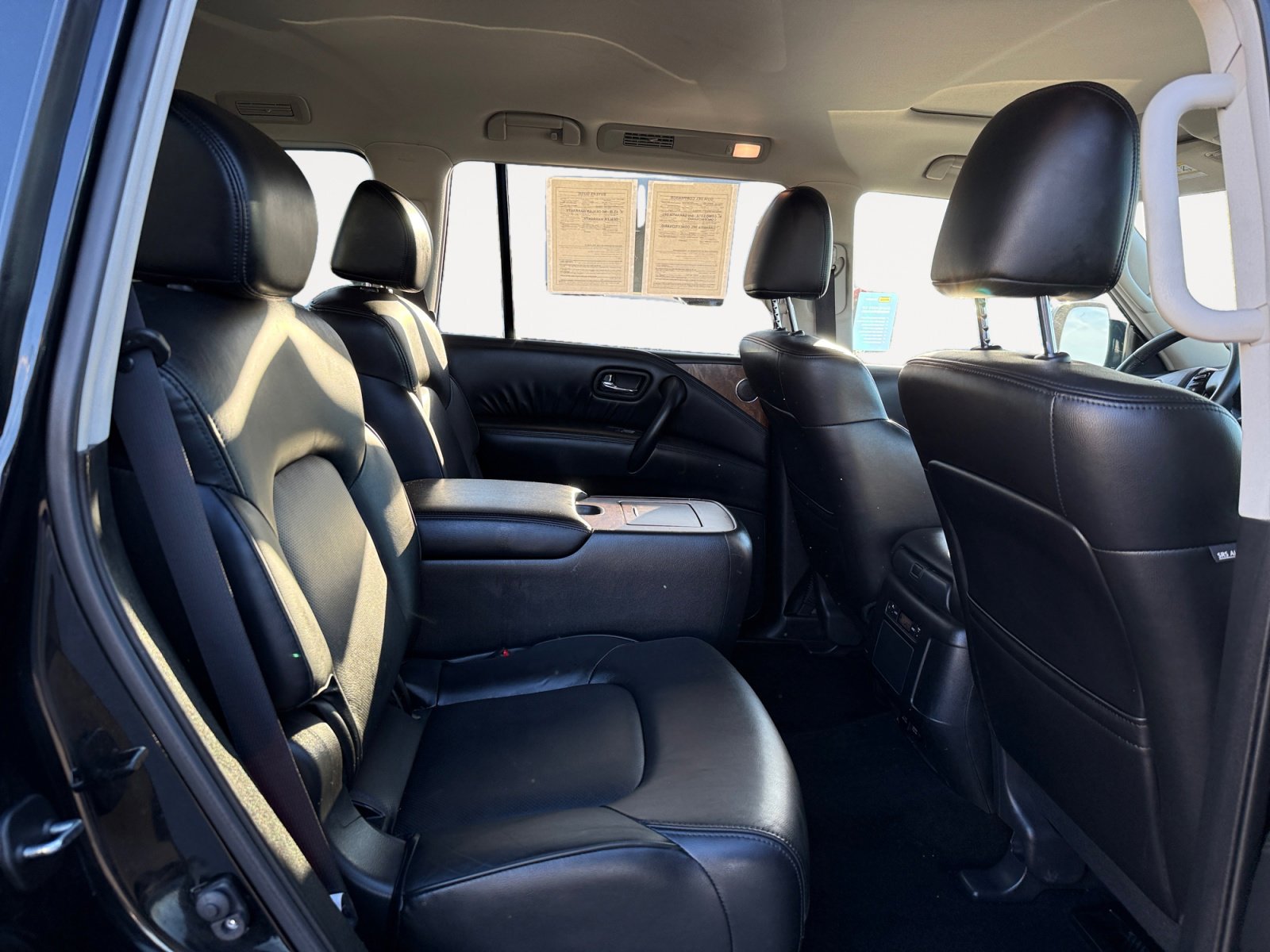 Used 2024 Nissan Armada SL w/ Captain's Chairs Package image 18