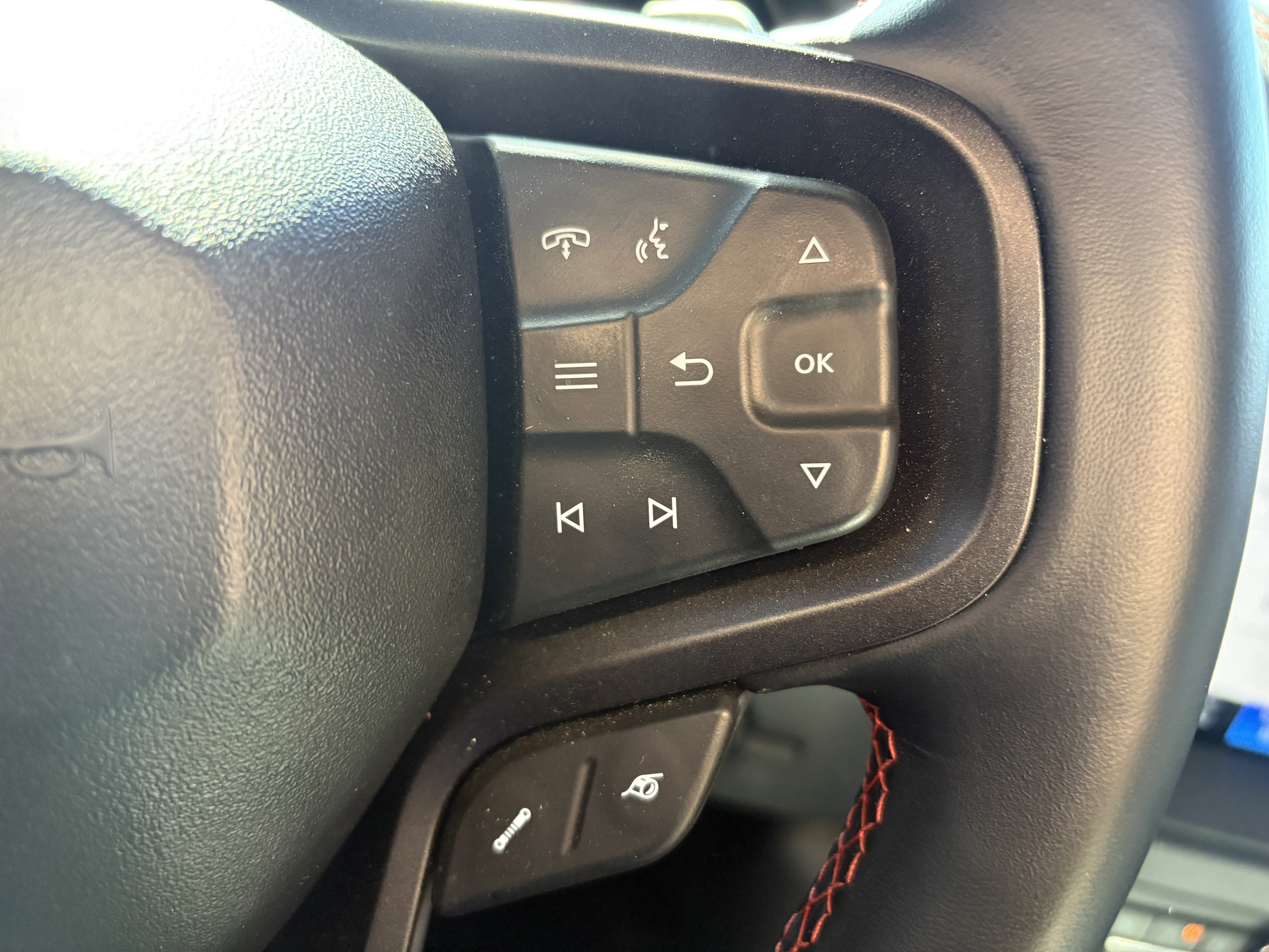 Used 2025 Ford Bronco Raptor AWD/4WD image 17