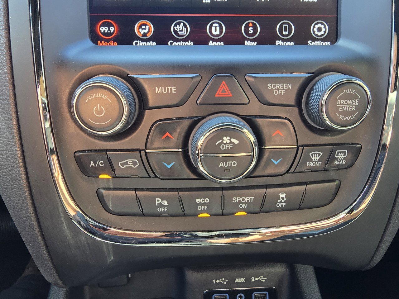 Used 2020 Dodge Durango R/T image 32