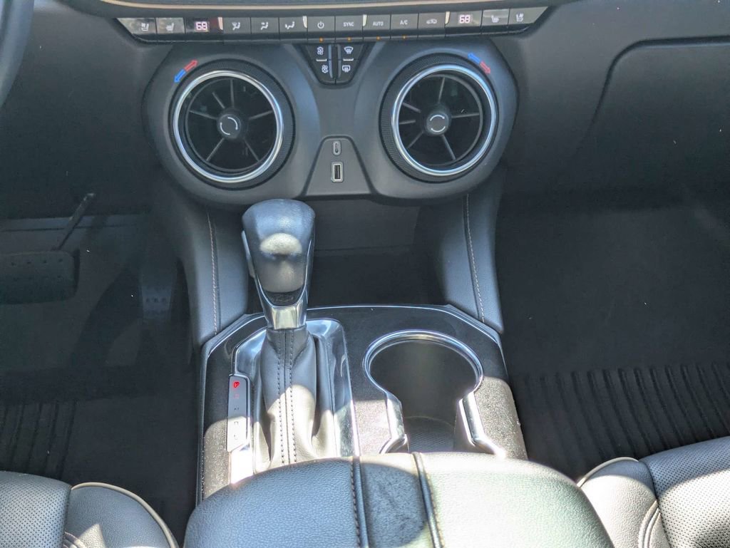 Used 2022 Chevrolet Blazer Premier w/ Enhanced Convenience Package image 21