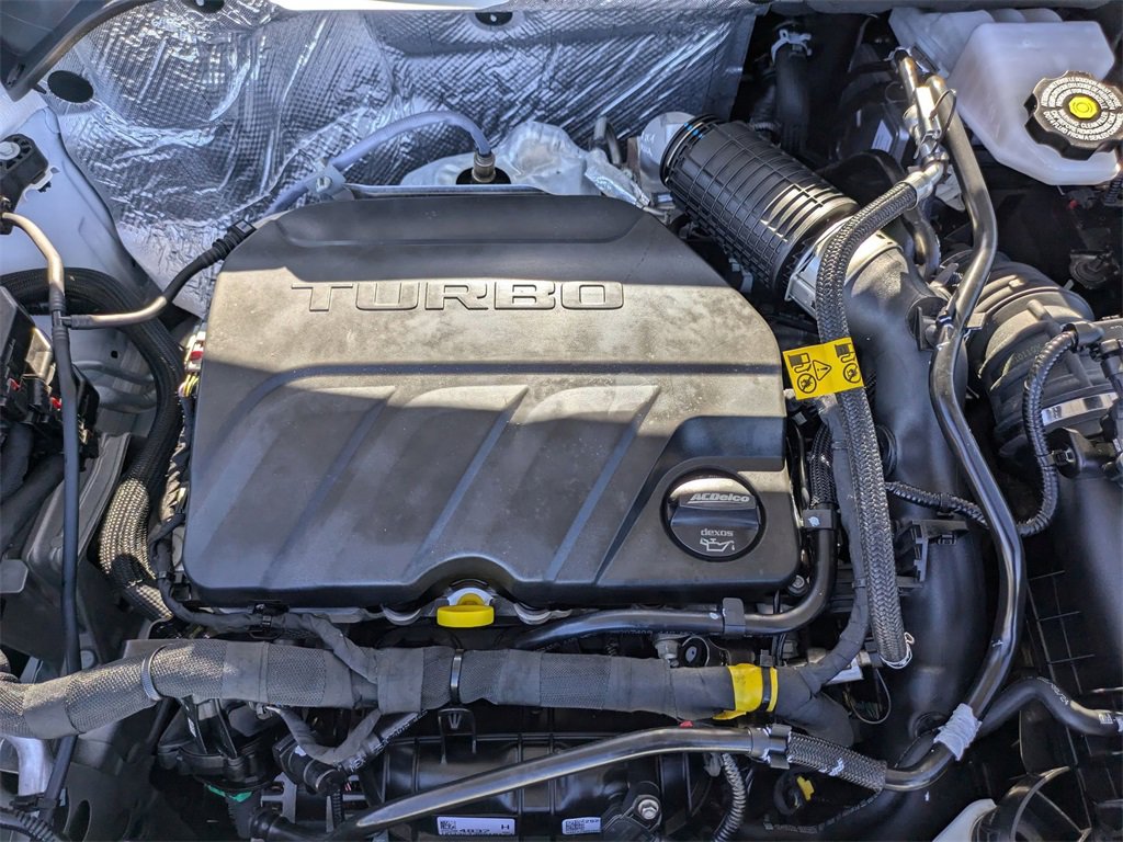 Used 2025 Chevrolet Trax LS image 34