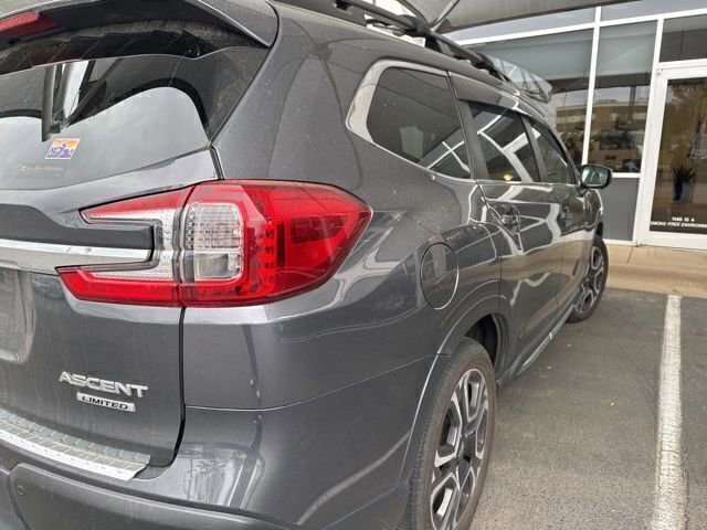 Used 2023 Subaru Ascent Limited w/ Technology Package image 5