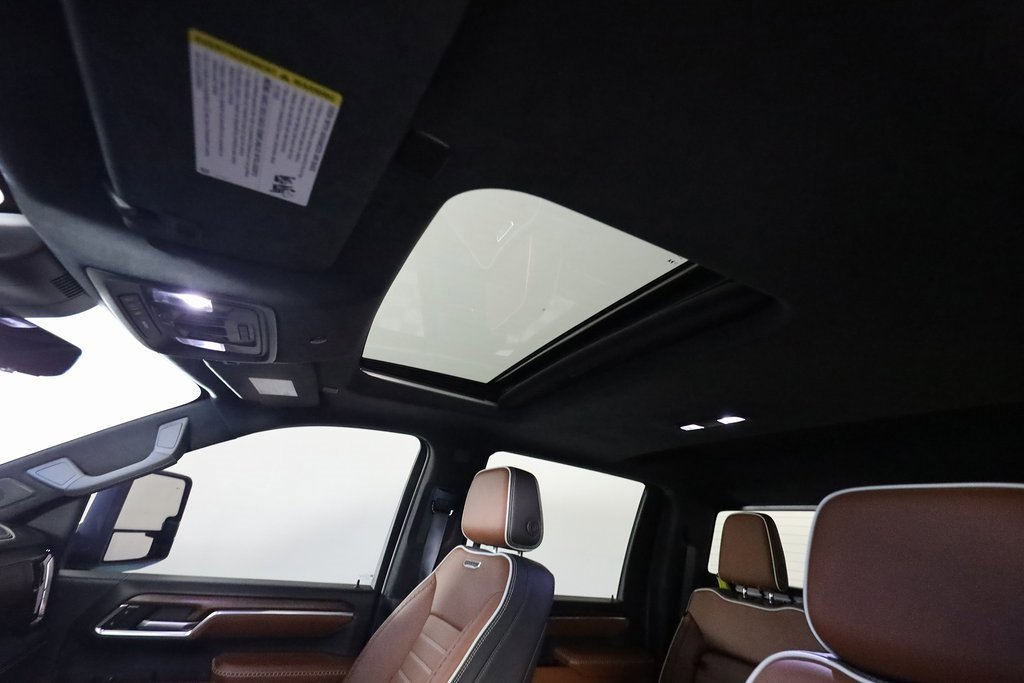 Used 2024 GMC Sierra 3500 Denali Ultimate image 21