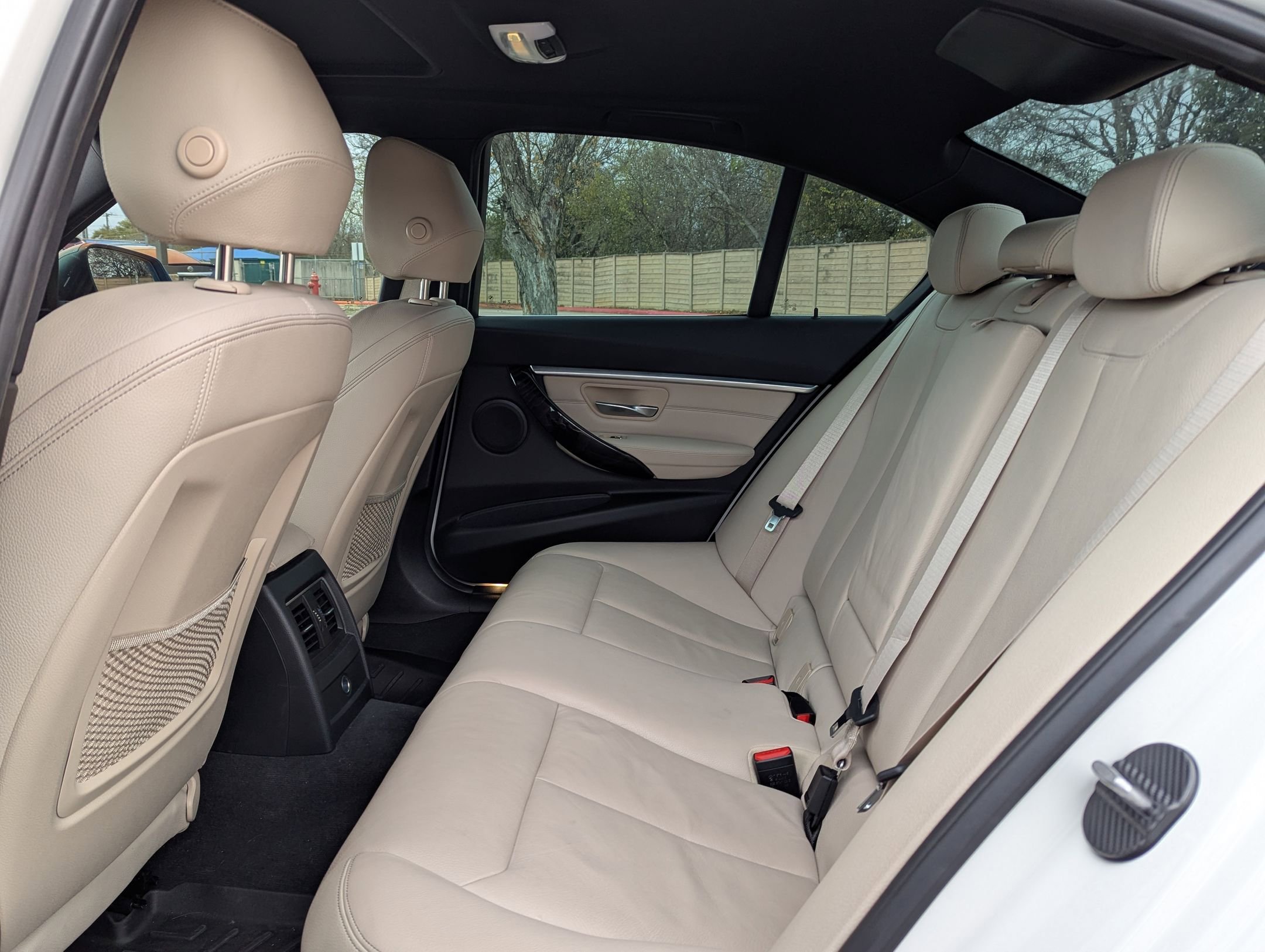 Used 2017 BMW 330i Sedan image 15