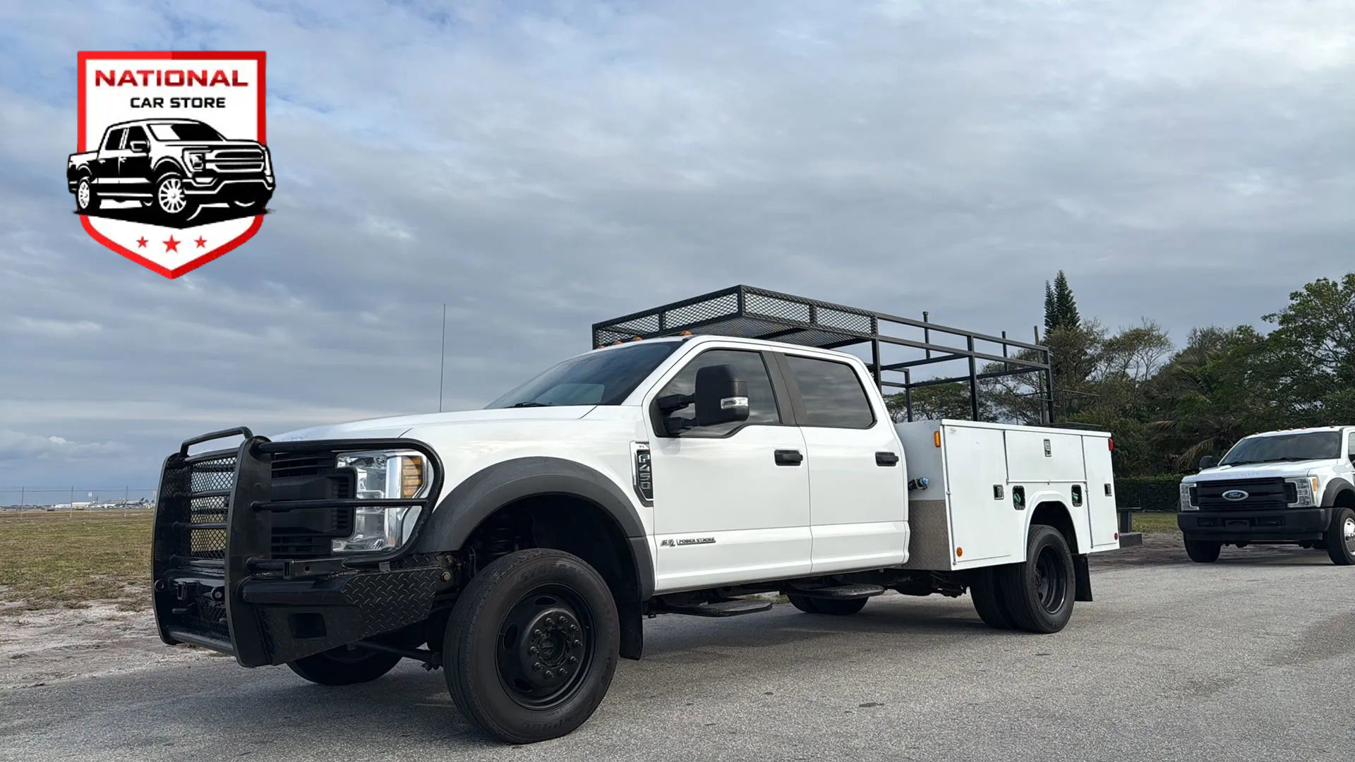 Used 2019 Ford F450 XL w/ Power Equipment Group image 1