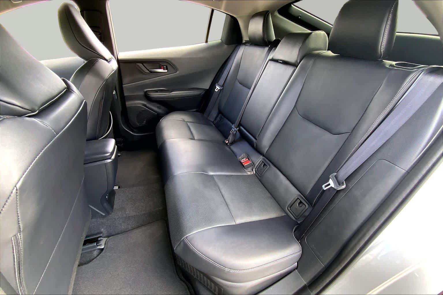Used 2024 Toyota Prius Limited w/ Limited Premium Package FWD image 20
