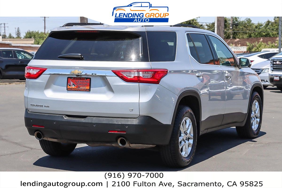 Used 2021 Chevrolet Traverse LT image 4