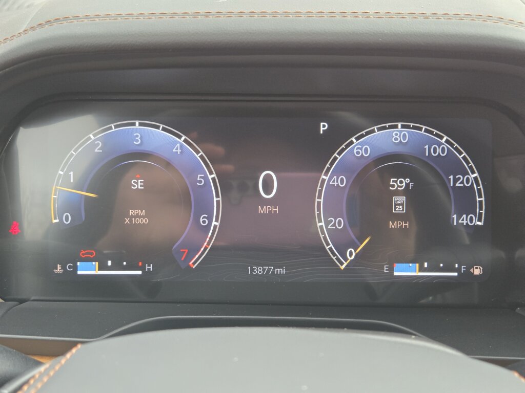 Used 2023 Jeep Grand Cherokee Summit AWD/4WD image 18
