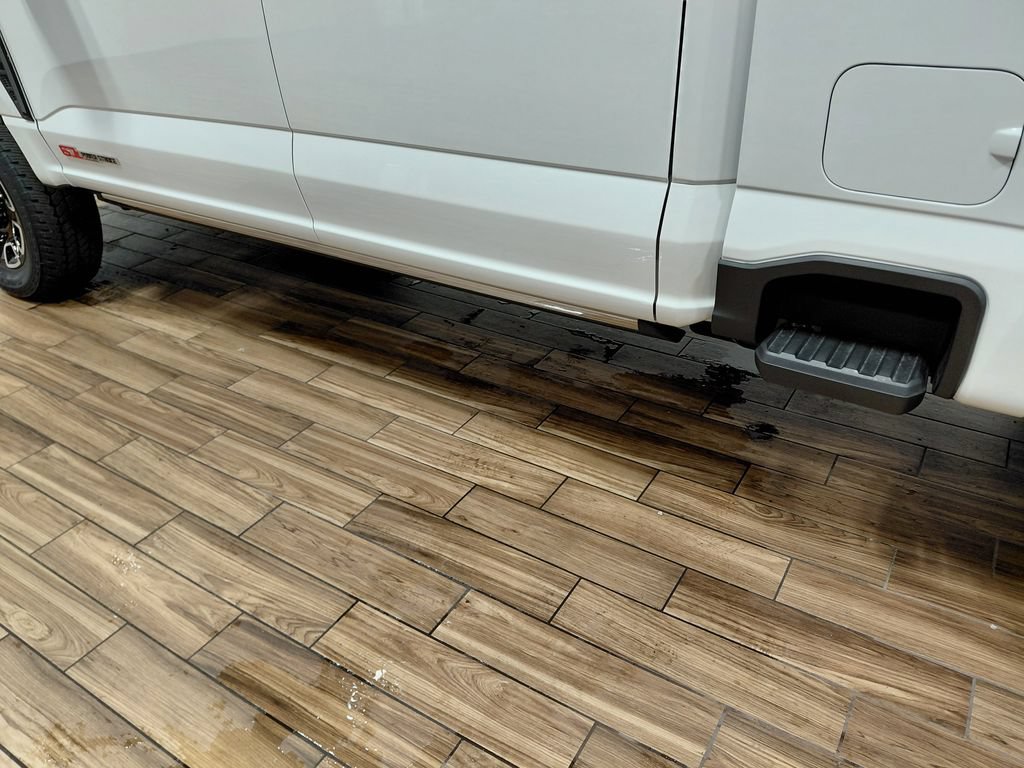 New 2026 Ford F350 Platinum w/ FX4 Off-Road Package AWD/4WD image 12
