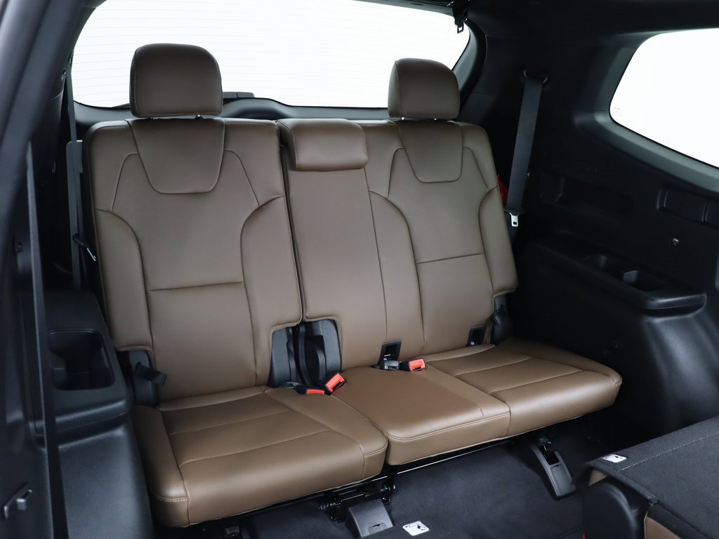 Used 2022 Kia Telluride SX w/ SX Prestige Package image 34