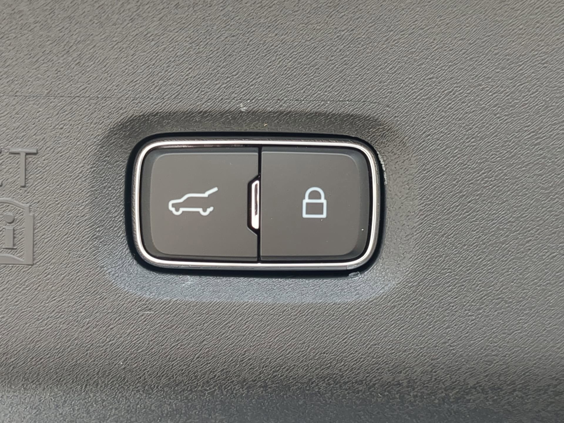 New 2026 Ford Expedition Tremor image 42