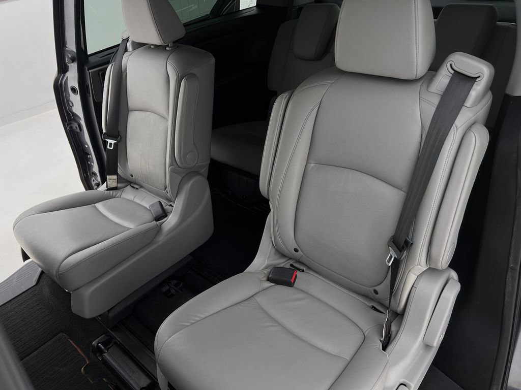 Used 2018 Honda Odyssey EX-L image 15