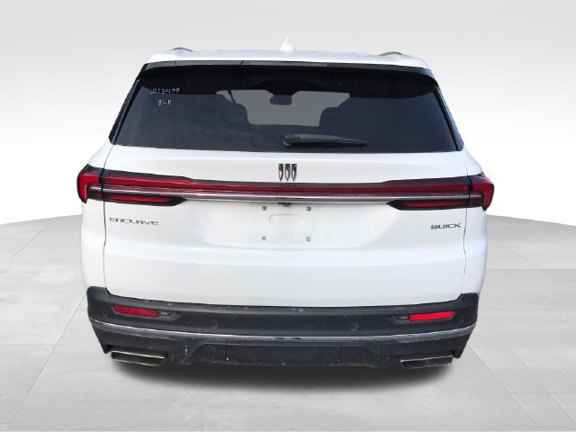 Certified 2025 Buick Enclave Preferred FWD image 33