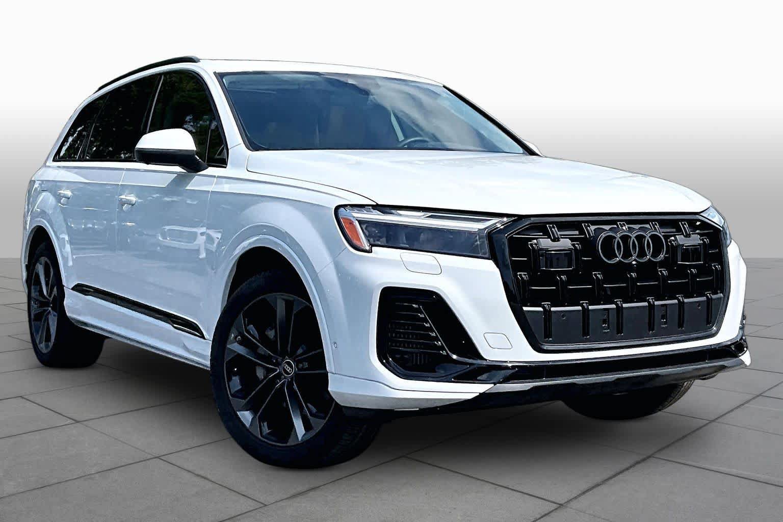 Used 2025 Audi Q7 3.0T Premium Plus AWD/4WD image 3