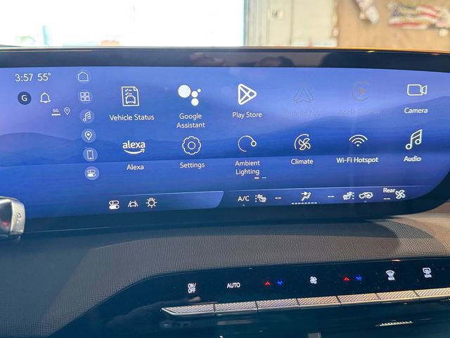 New 2025 Buick Enclave Preferred w/ LPO, Floor Liner Package image 43