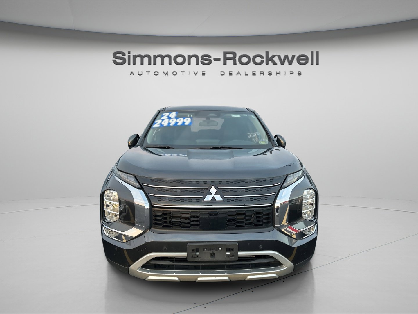 Used 2024 Mitsubishi Outlander SE