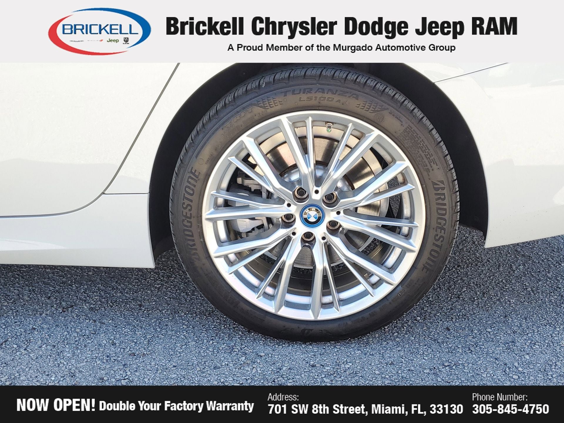 Used 2023 BMW 330e w/ Driving Assistance Package RWD image 9