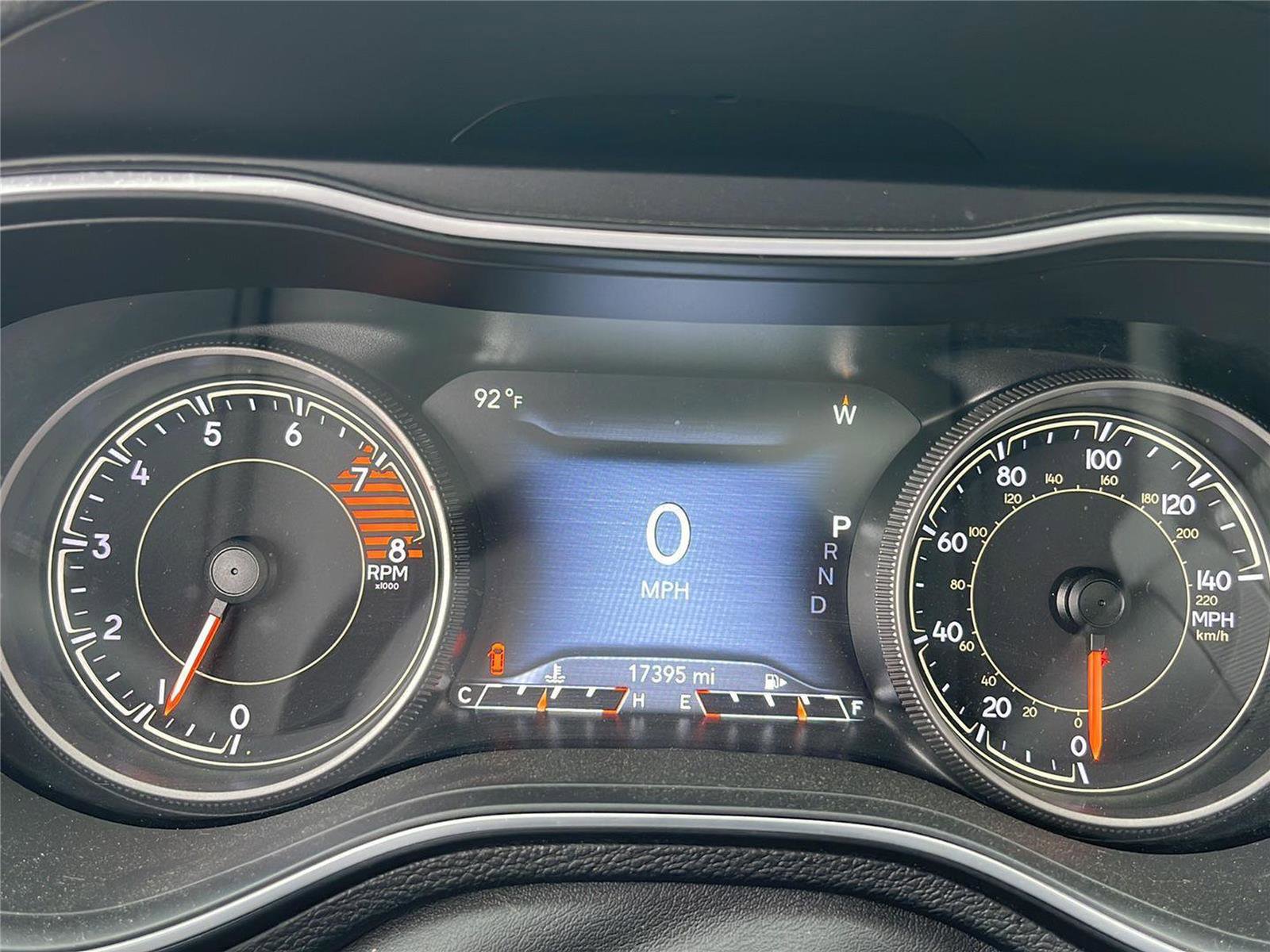 Used 2019 Jeep Cherokee Limited AWD/4WD image 12