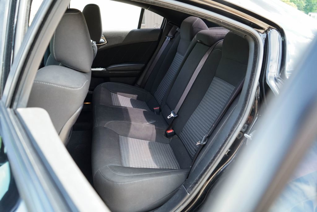 Used 2021 Dodge Charger R/T w/ Blacktop Package RWD image 9
