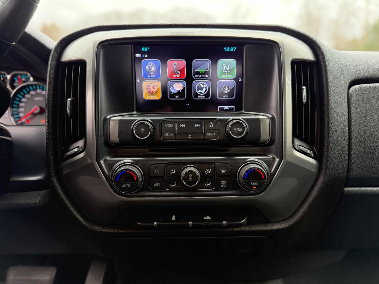 Used 2018 Chevrolet Silverado 2500 LT w/ LT Convenience Package image 14