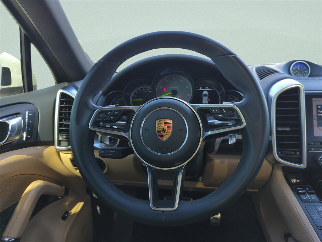 Used 2017 Porsche Cayenne S Platinum image 42