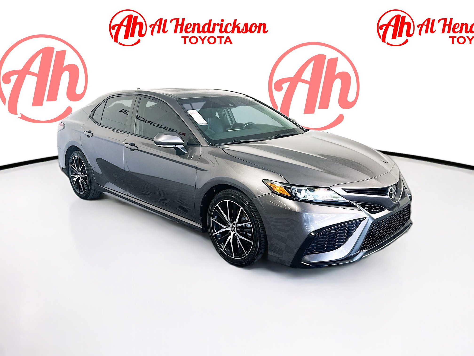 Used 2021 Toyota Camry SE w/ Convenience Package