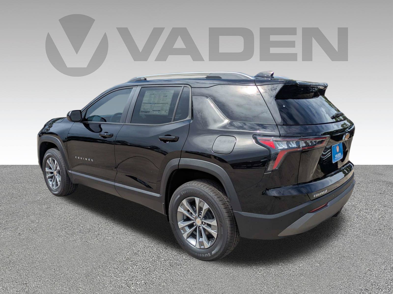 New 2027 Chevrolet Equinox LT FWD image 29