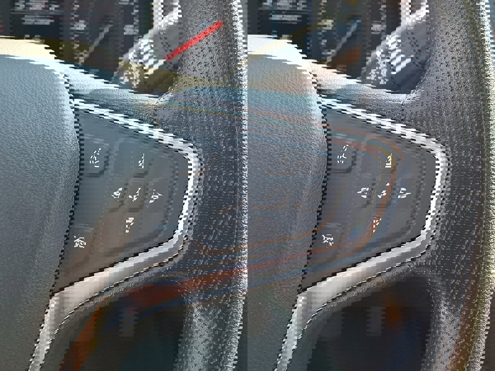 Used 2024 Chevrolet Malibu LT FWD image 21