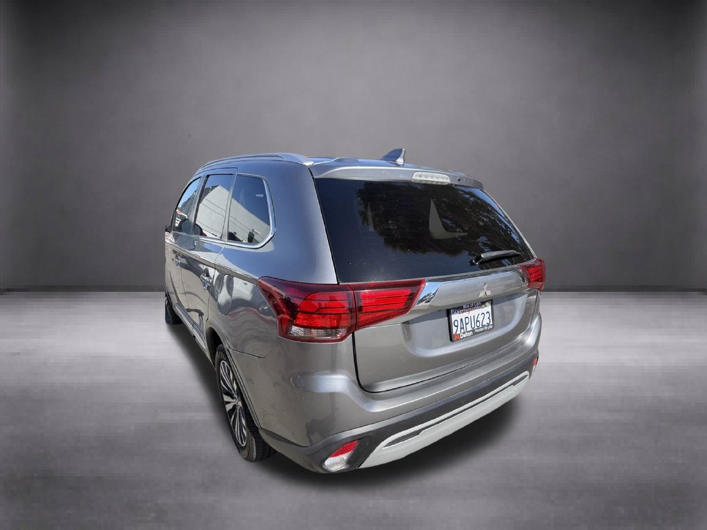 Used 2020 Mitsubishi Outlander SE FWD image 9