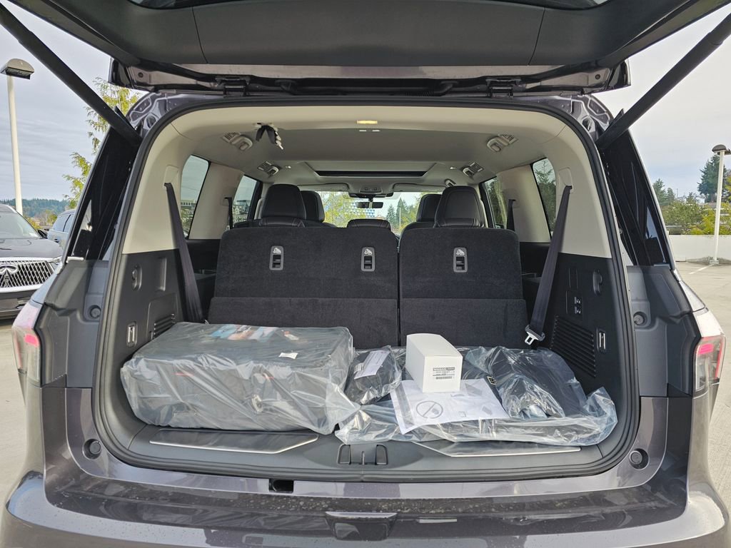 New 2026 INFINITI QX80 Pure w/ Cargo Package image 25