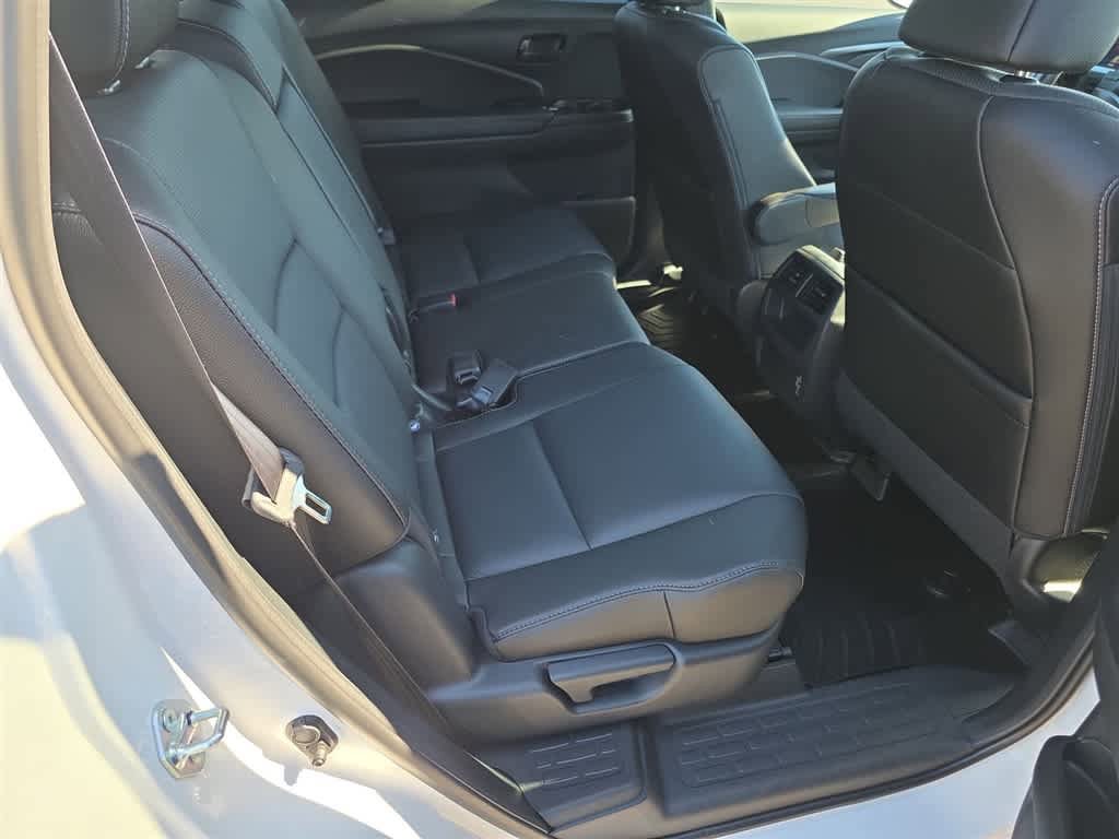 Certified 2023 Honda Passport EX-L image 11