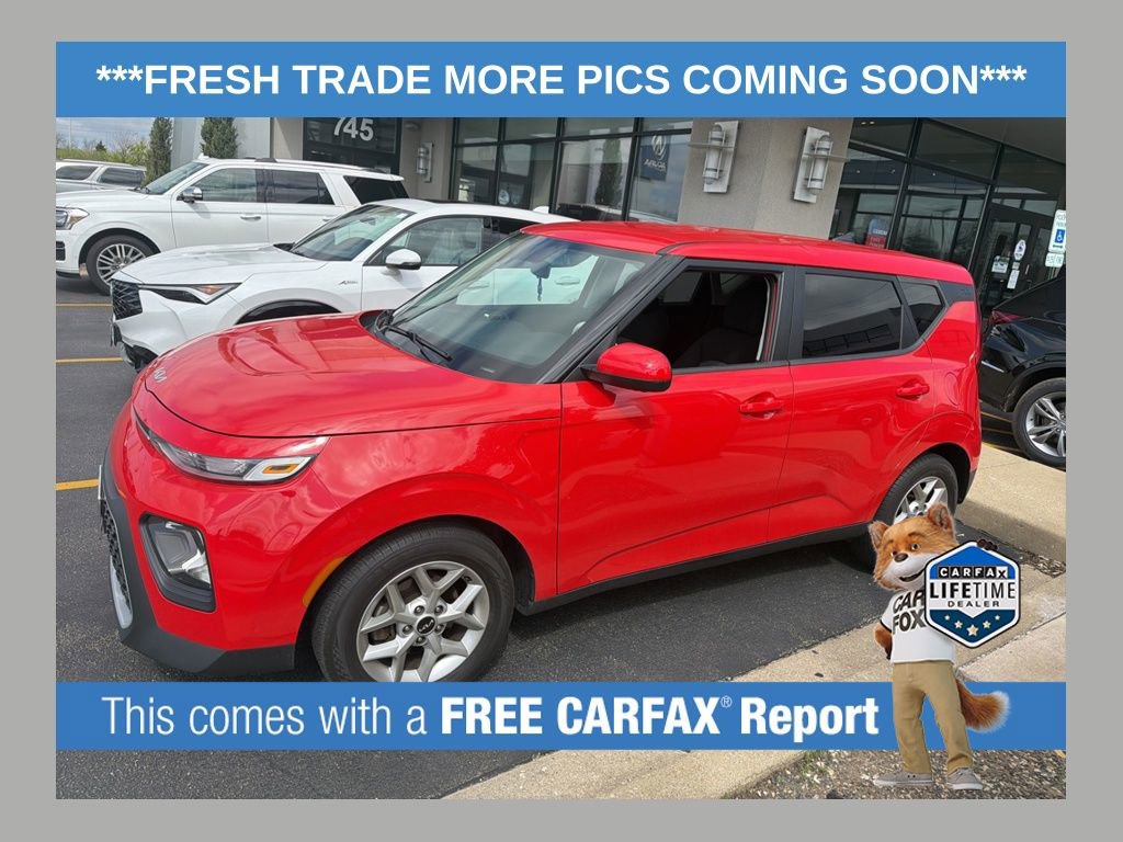 Certified 2022 Kia Soul LX w/ Technology Package image 1