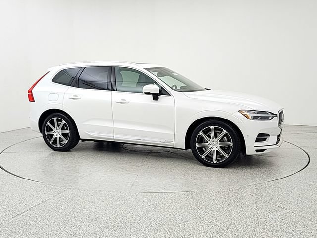 Used 2021 Volvo XC60 T8 Inscription w/ Advanced Package AWD/4WD image 3