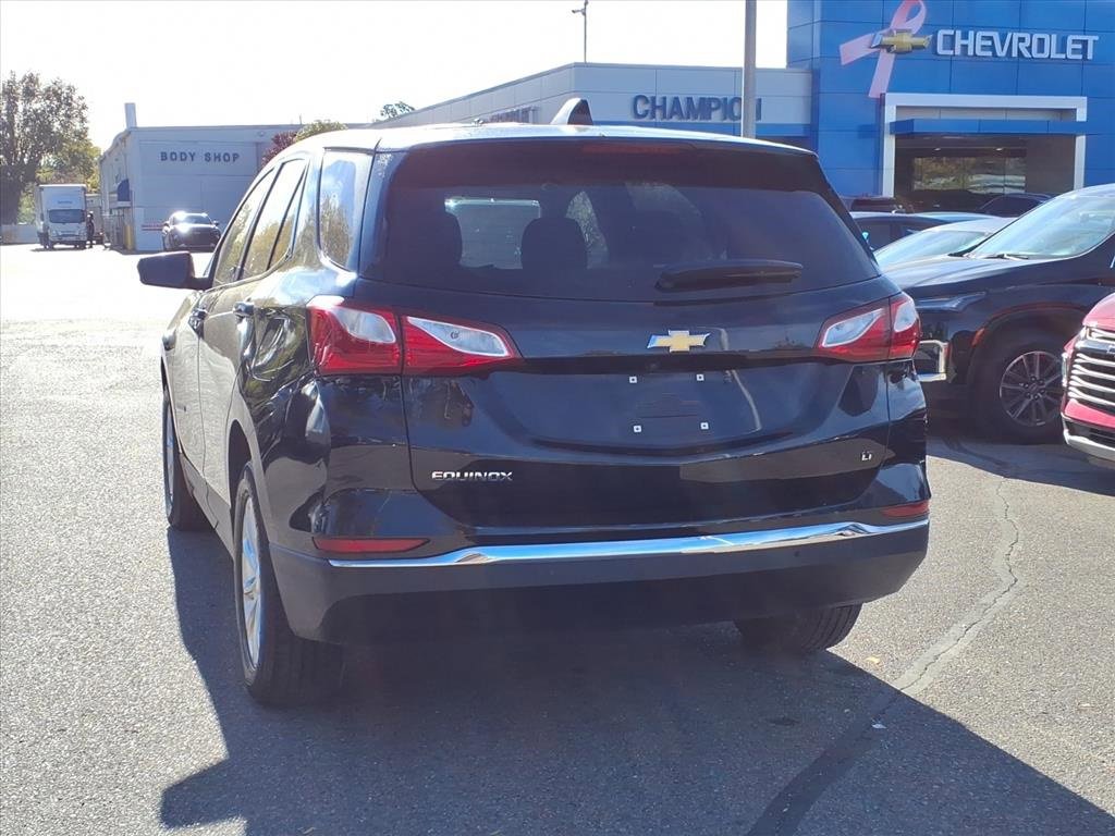 Used 2020 Chevrolet Equinox LT w/ Driver Convenience Package image 6
