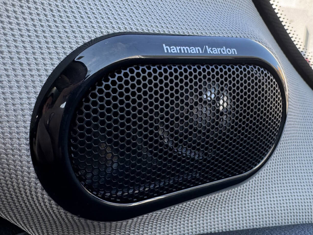 Used 2017 MINI Cooper S image 17