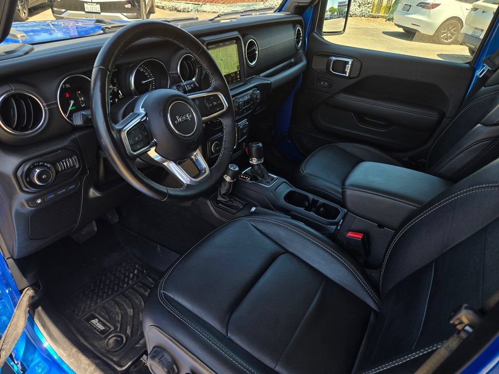 Used 2021 Jeep Wrangler Unlimited Sahara w/ Cold Weather Group AWD/4WD image 12