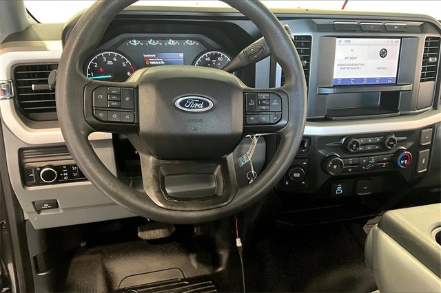 Used 2023 Ford F250 XL w/ Snow Plow Prep Package image 9