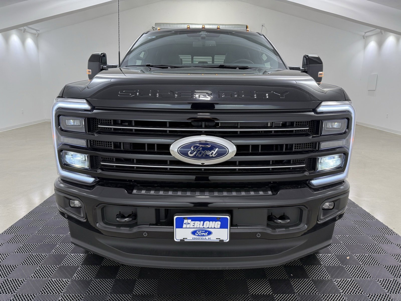 New 2026 Ford F350 Platinum image 2