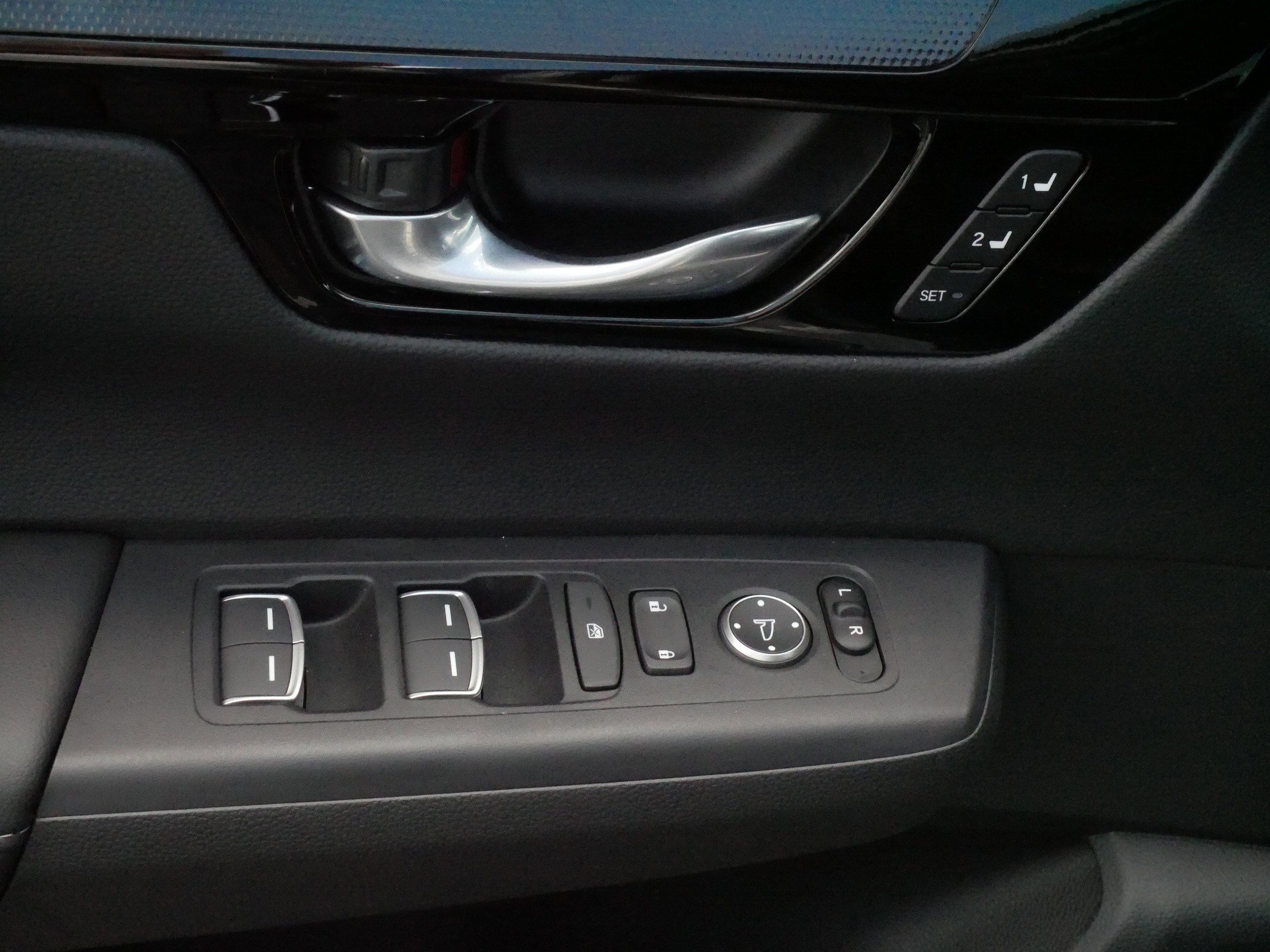 Certified 2026 Honda CR-V EX-L image 19
