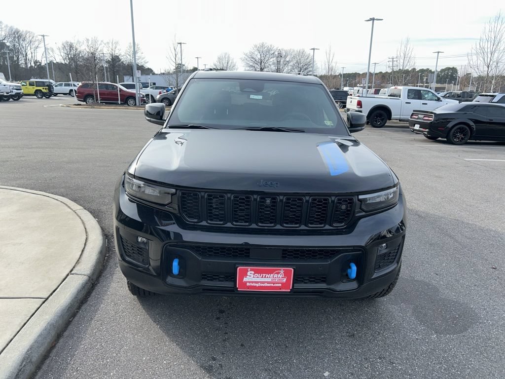 New 2024 Jeep Grand Cherokee Trailhawk w/ Advanced Protech Group II AWD/4WD image 2