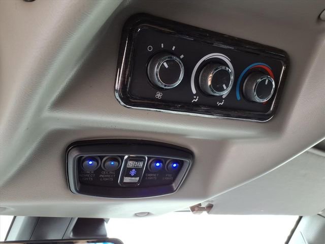 New 2026 GMC Savana 2500 w/ Driver Convenience Package RWD image 32