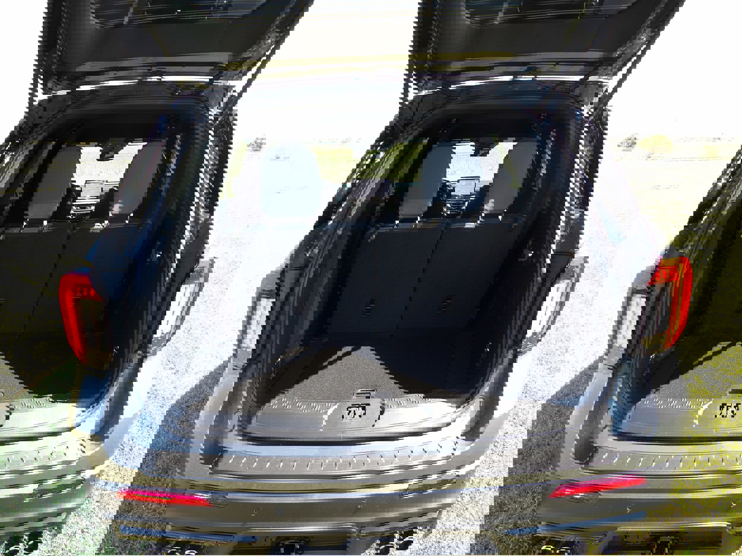 New 2025 Ford Explorer ST image 32